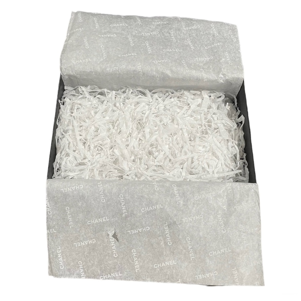 CHANEL White Black Box with Stuffing & Wrapping Paper - Picture 5 of 9